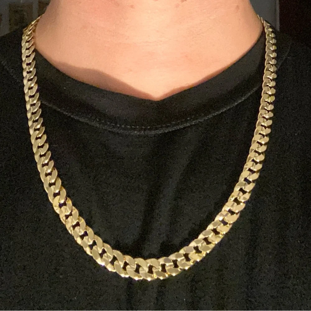 Gold Chain Cuban Link Necklace 24in 10mm and Matching Cuban Link Bracelet 8in - Picture 2 of 7
